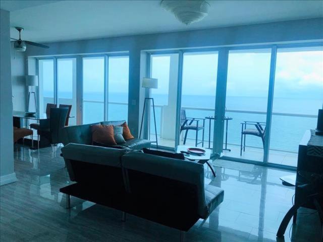 Penthouse In The Sky Apartment Miami Beach Exterior photo
