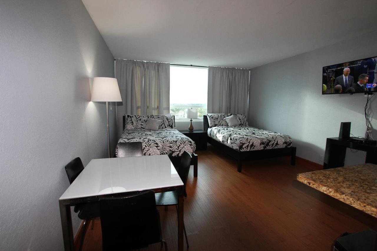 Penthouse In The Sky Apartment Miami Beach Exterior photo